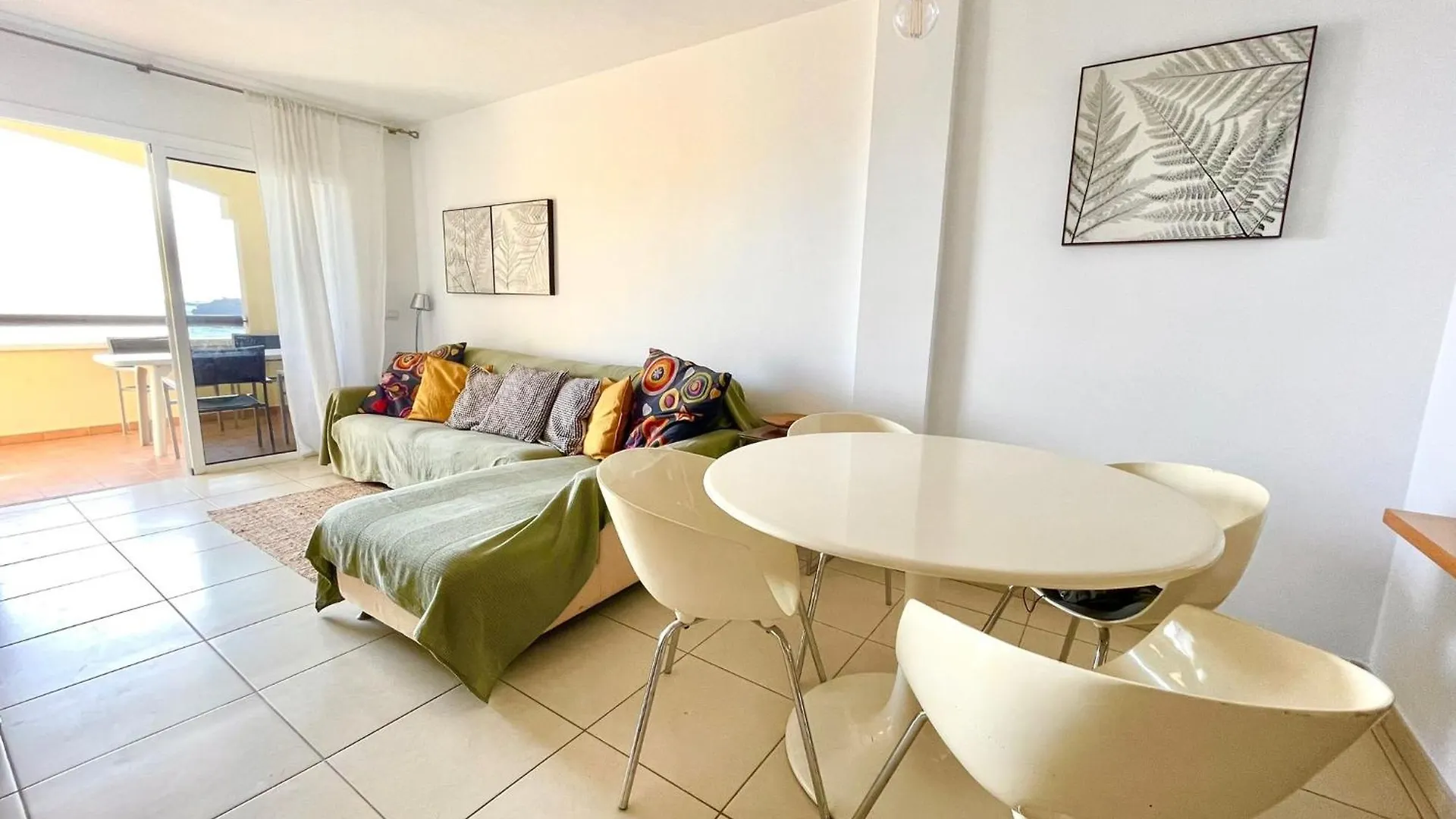 Panoramic View Apartment Los Abrigos Spain